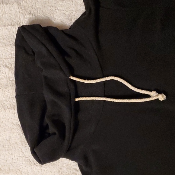 Ampersand sweater - Picture 7 of 8